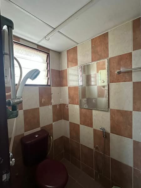 Pangsapuri untuk Dijual di Pangsapuri Seroja - Patrick Leong - Bathroom - PropertyGuru.com.my