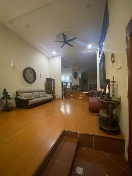 Rumah Banglo untuk Dijual di Seksyen 12 (Petaling Jaya) - Mathilda Ng - Living Room - PropertyGuru.com.my