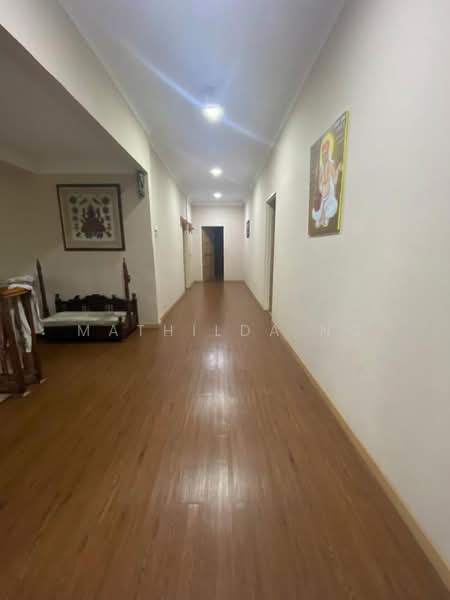 Rumah Banglo untuk Dijual di Seksyen 12 (Petaling Jaya) - Mathilda Ng - Corridor - PropertyGuru.com.my