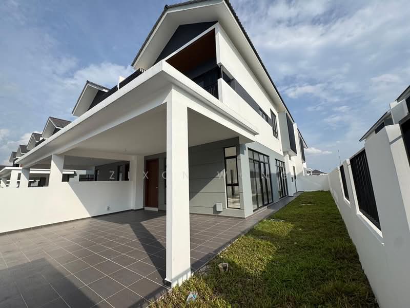 Cluster House for Sale in Austin Crest (Johor Bahru) - Zixon Wong - PropertyGuru.com.my