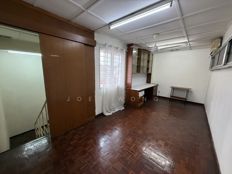 2.5-storey Terraced House for Rent in Wangsa Baiduri (Subang Jaya) - Joey Wong - Study - PropertyGuru.com.my