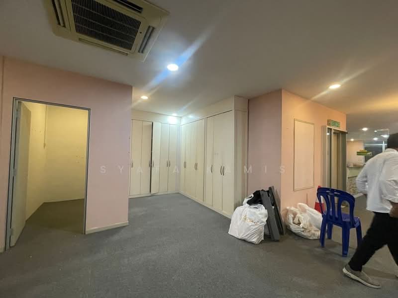 Shop / Office for Rent in Bandar Baru Uda (Tampoi) - Syafa Kamis - Interior - PropertyGuru.com.my