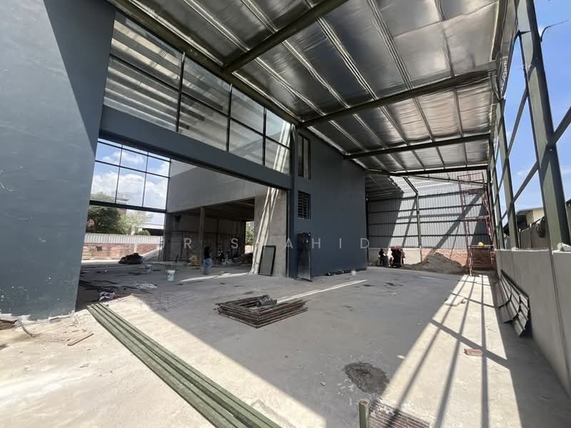 Factory for Rent in Taman Subang Perdana (Sungai Buloh) - Nur Shahidah - PropertyGuru.com.my