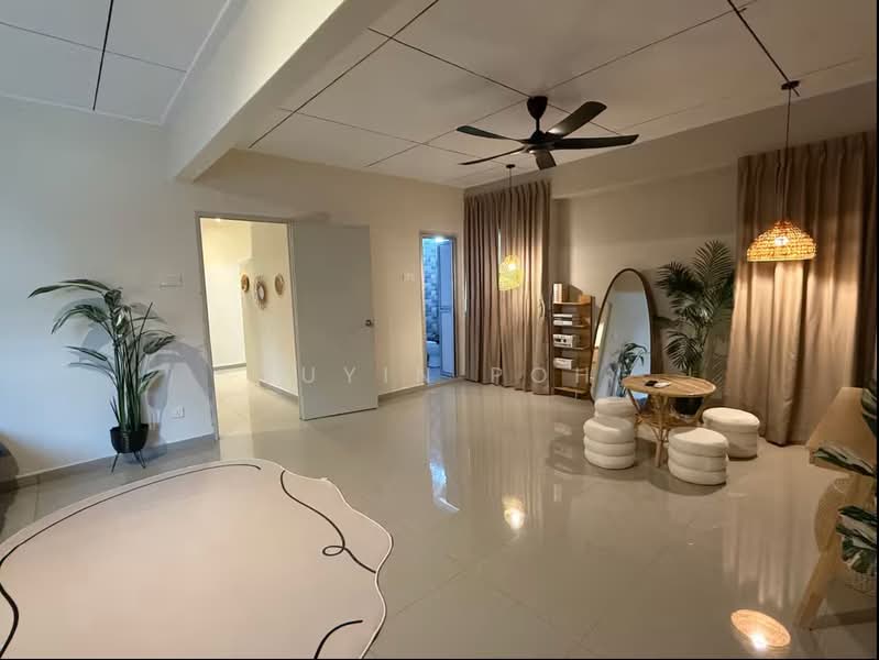 Rumah Berkembar untuk Dijual di Taman Pelangi (Johor Bahru) - YUYIN POH - Living Room - PropertyGuru.com.my