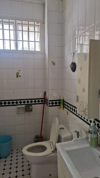Rumah Teres 2 Tingkat untuk Dijual di Taman Molek (Johor Bahru) - Yeo - PropertyGuru.com.my