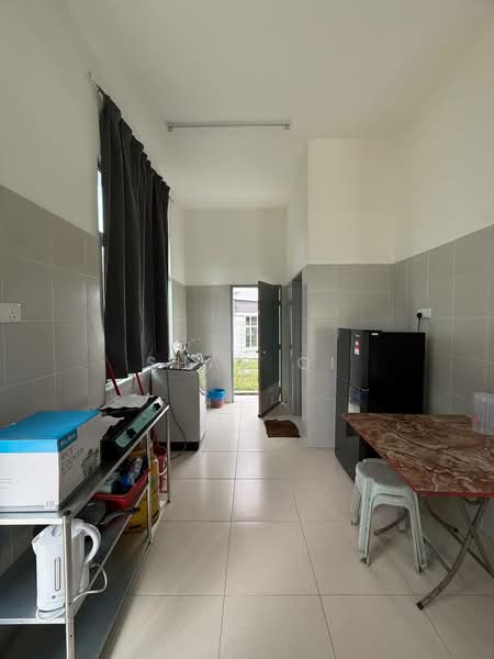 Rumah Berkembar untuk Disewa di Kelapa Sawit (Kulai) - Shao Qi - Kitchen - PropertyGuru.com.my