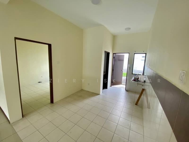 Rumah Teres 2 Tingkat untuk Dijual di Kuala Selangor (Selangor) - Shaziery Iskandar - PropertyGuru.com.my