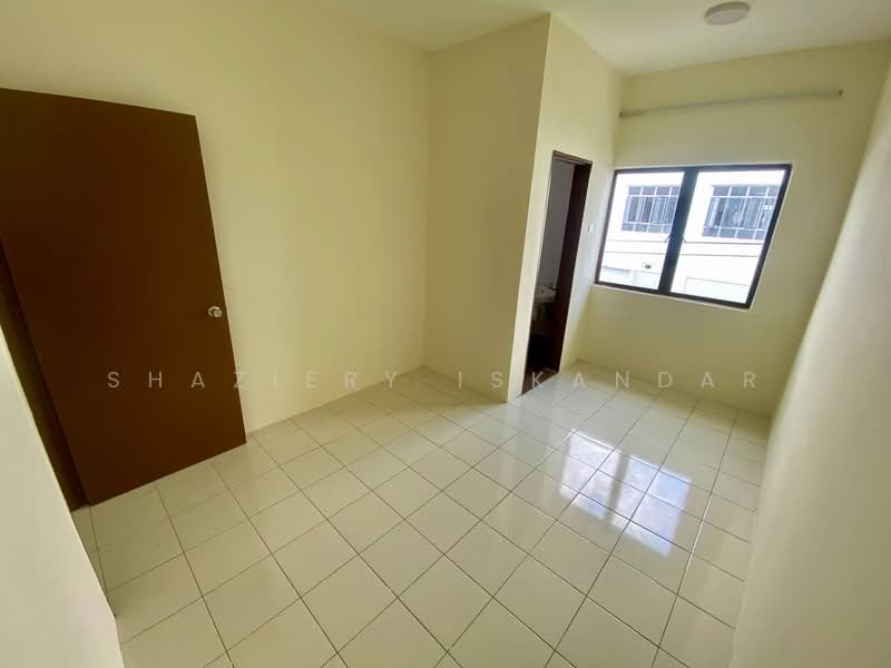 Rumah Teres 2 Tingkat untuk Dijual di Kuala Selangor (Selangor) - Shaziery Iskandar - PropertyGuru.com.my