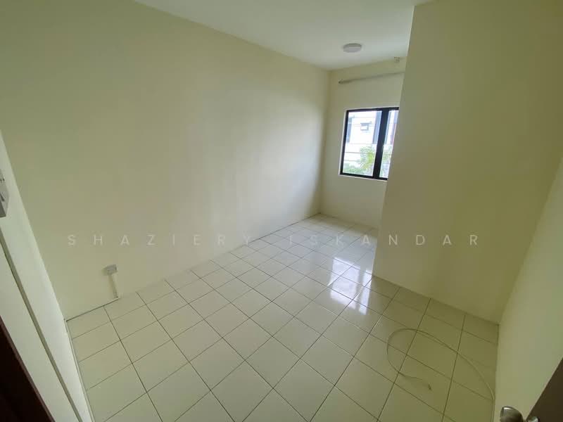 Rumah Teres 2 Tingkat untuk Dijual di Kuala Selangor (Selangor) - Shaziery Iskandar - PropertyGuru.com.my