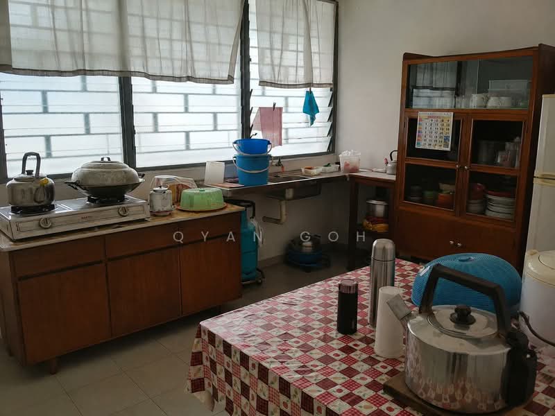 Rumah Teres 2 Tingkat untuk Dijual di Island Glades (Jelutong) - Qyan Goh - Kitchen - PropertyGuru.com.my