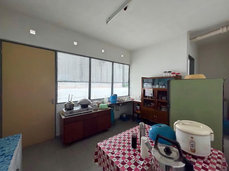 Rumah Teres 2 Tingkat untuk Dijual di Island Glades (Jelutong) - Qyan Goh - Kitchen - PropertyGuru.com.my