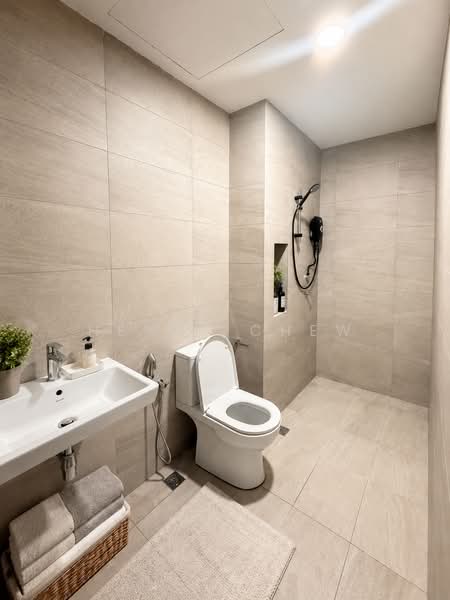 Kondominium untuk Disewa di Skyline KL - Henry Chew - Bathroom - PropertyGuru.com.my
