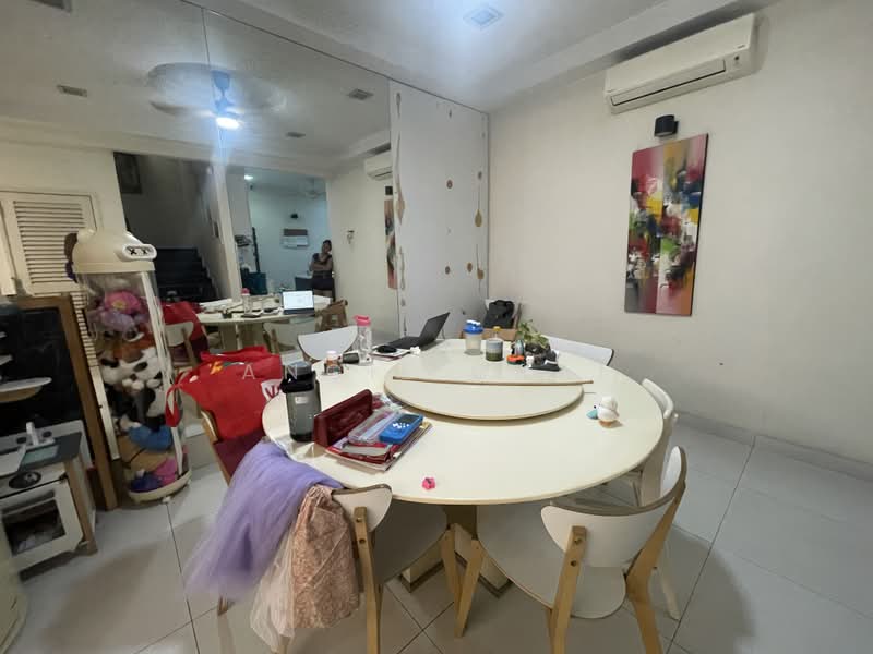 Rumah Teres 2 Tingkat untuk Dijual di Pju 3 (Tropicana) - Angie Chai - Dining Room - PropertyGuru.com.my