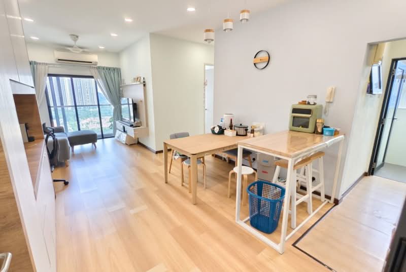 Servis Apartment untuk Dijual di VIM 3 @ Desa Park North - Jennifer Tee - Living Room - PropertyGuru.com.my