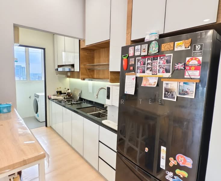 Servis Apartment untuk Dijual di VIM 3 @ Desa Park North - Jennifer Tee - Kitchen - PropertyGuru.com.my