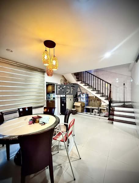 Rumah Berkembar untuk Dijual di Jelutong (Penang) - KK Kwok - Dining Room - PropertyGuru.com.my