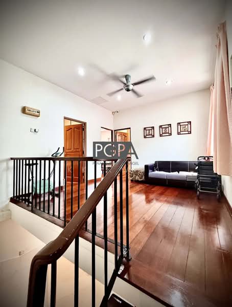 Rumah Berkembar untuk Dijual di Jelutong (Penang) - KK Kwok - Living Room - PropertyGuru.com.my