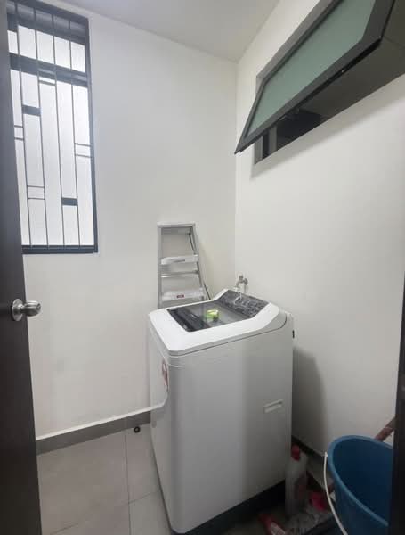 Servis Apartment untuk Disewa di Molek Regency - Lilara Tiew - PropertyGuru.com.my