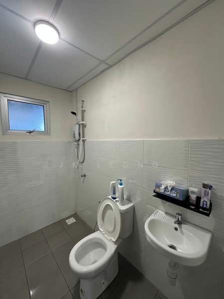 Apartment for Rent at Residensi Laman Sari - JK Leong - Bathroom - PropertyGuru.com.my