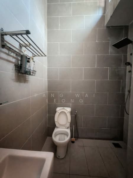 Rumah Teres untuk Dijual di Bandar Sri Sendayan (Negeri Sembilan) - Pang Wai Leong - Bathroom - PropertyGuru.com.my