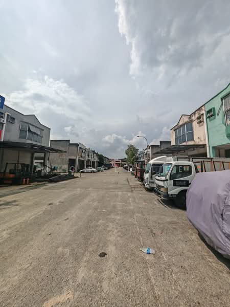 Semi-D Factory for Rent in Kawasan Perusahaan Nilai 3 (Nilai) - Michael Lee - Exterior - PropertyGuru.com.my