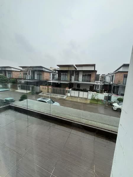 Semi-Detached House for Sale in Bandar Cemerlang (Ulu Tiram) - Ruice Tey - Exterior - PropertyGuru.com.my