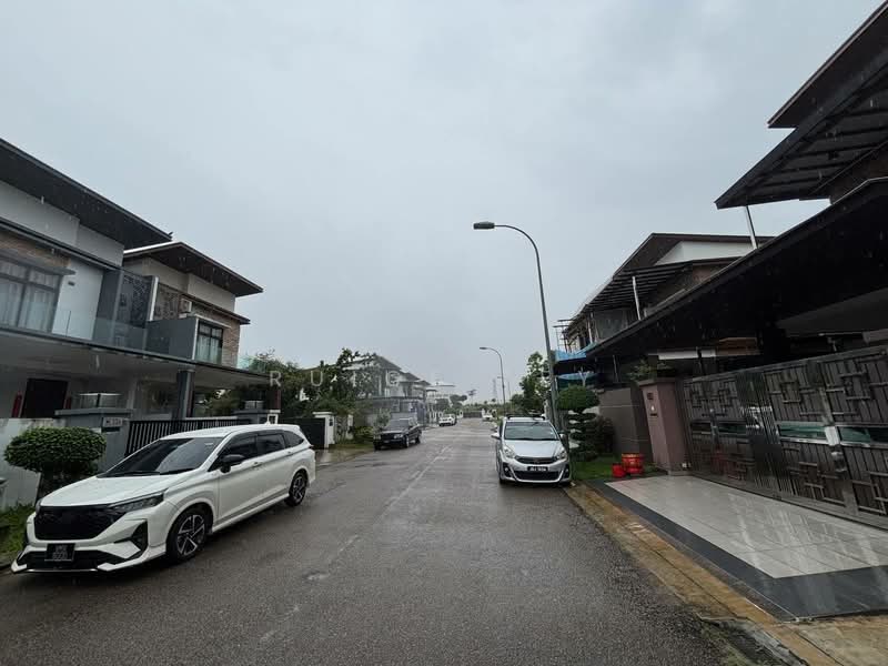 Semi-Detached House for Sale in Bandar Cemerlang (Ulu Tiram) - Ruice Tey - Exterior - PropertyGuru.com.my