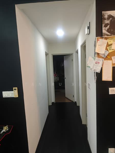 Kondominium untuk Disewa di Casa Green - Tan Ru Xin - Corridor - PropertyGuru.com.my