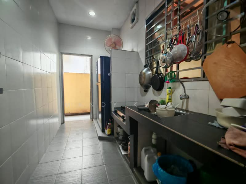 Rumah Berkembar untuk Dijual di Gombak (Selangor) - Mandy Khoo - Kitchen - PropertyGuru.com.my