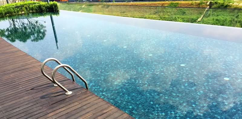 Servis Apartment untuk Dijual di Aragreens - Kay Wong - Pool - PropertyGuru.com.my