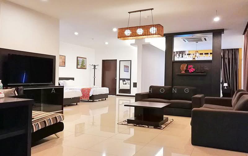 Hotel / Resort for Sale in Ipoh (Perak) - Ainsley Thong - Living Room - PropertyGuru.com.my