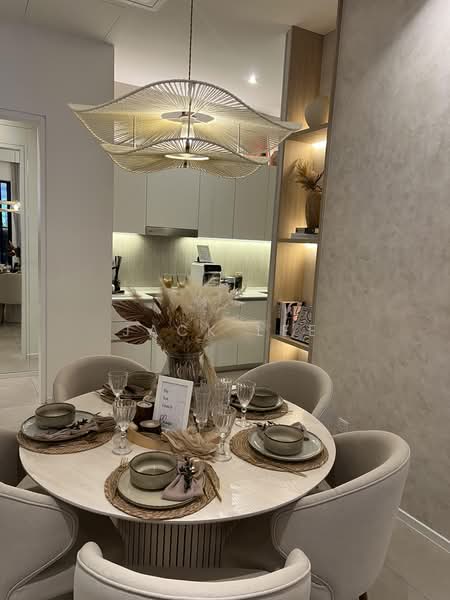 Kondominium untuk Dijual di Saujana Aster - Jack Lee - Dining Room - PropertyGuru.com.my