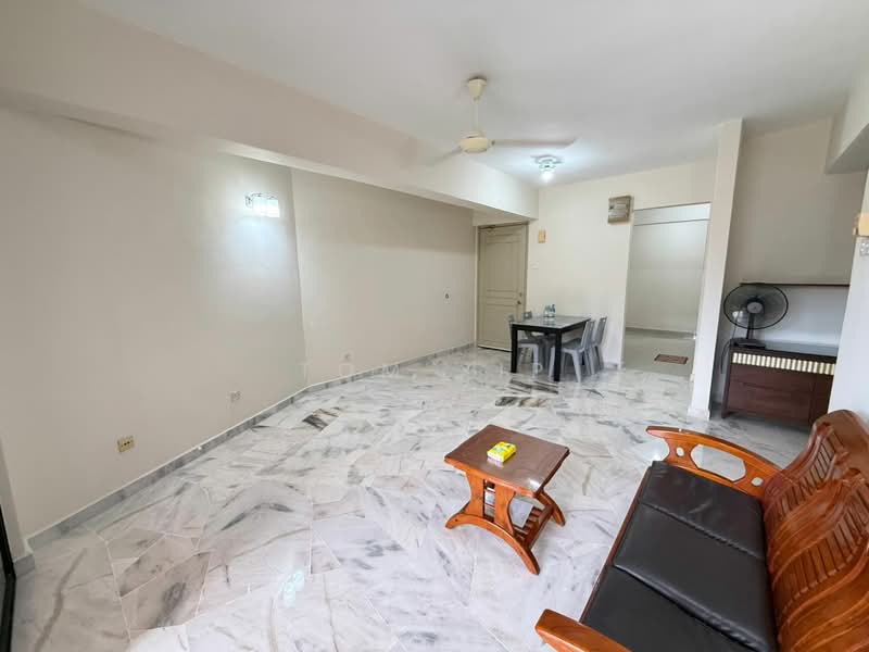 Condominium for Sale at Templer Impian - Tom Yip - Living Room - PropertyGuru.com.my