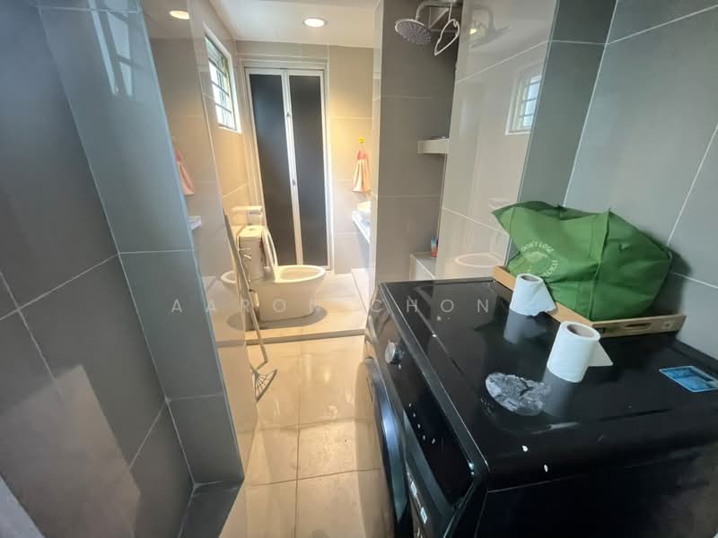 2-storey Terraced House for Rent in Taman Daya (Kepong) - Aaron Chong - Bathroom - PropertyGuru.com.my