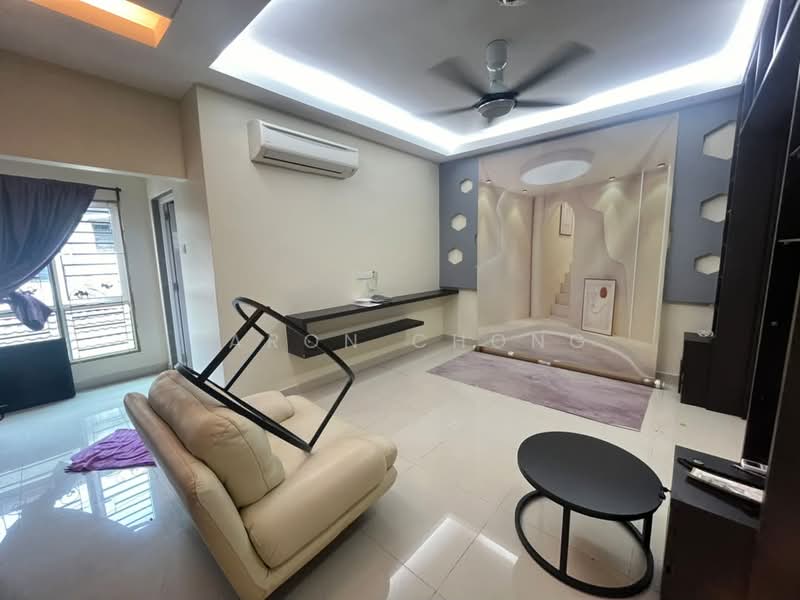 2-storey Terraced House for Rent in Taman Daya (Kepong) - Aaron Chong - Living Room - PropertyGuru.com.my