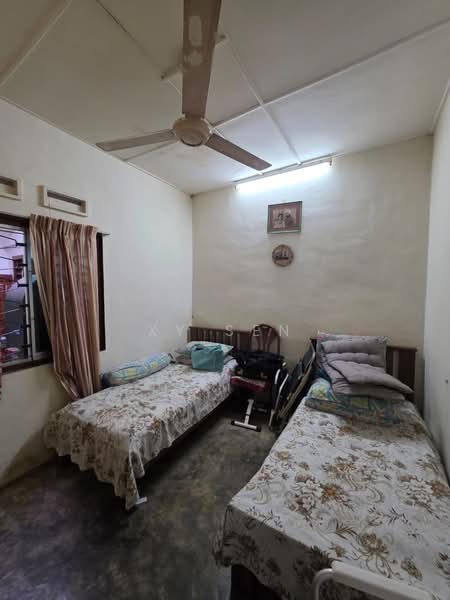 1-storey Terraced House for Sale in Taman Abad (Johor Bahru) - XY Sen - PropertyGuru.com.my