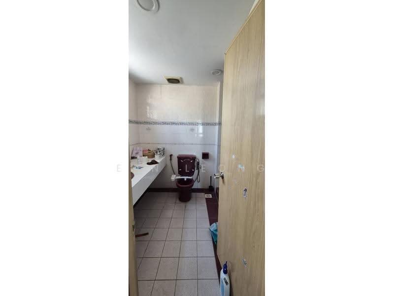 Rumah Teres 2-Tingkat untuk Dijual di Taman Sri Putra (Rawang) - Ean Leong - Bathroom - PropertyGuru.com.my