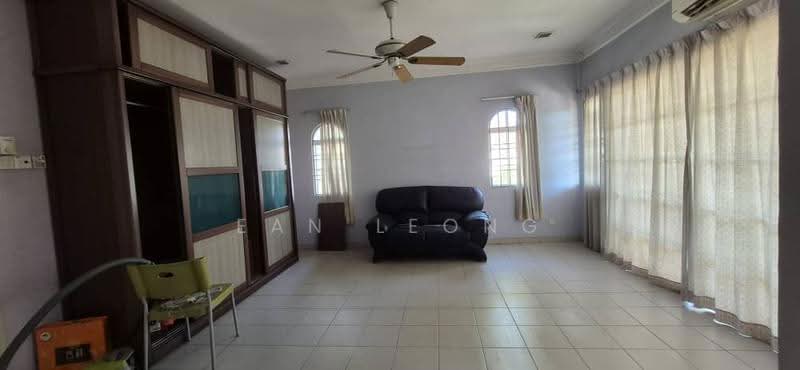 Rumah Teres 2-Tingkat untuk Dijual di Taman Sri Putra (Rawang) - Ean Leong - Living Room - PropertyGuru.com.my