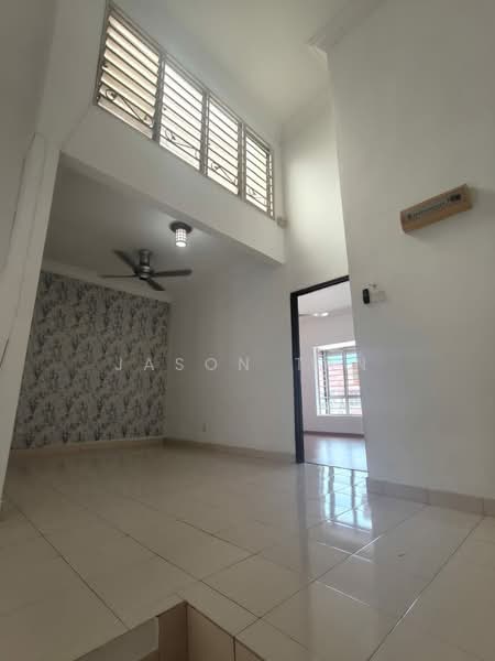 Rumah Teres 2 Tingkat untuk Dijual di Taman Prima Tropika (Seri Kembangan) - Jason Tan - Interior - PropertyGuru.com.my