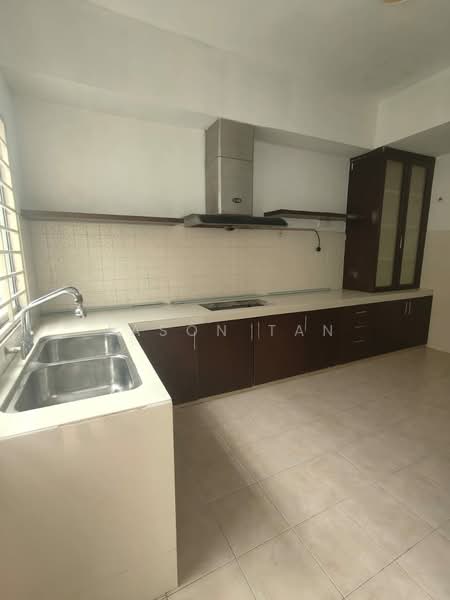 Rumah Teres 2 Tingkat untuk Dijual di Taman Prima Tropika (Seri Kembangan) - Jason Tan - Kitchen - PropertyGuru.com.my