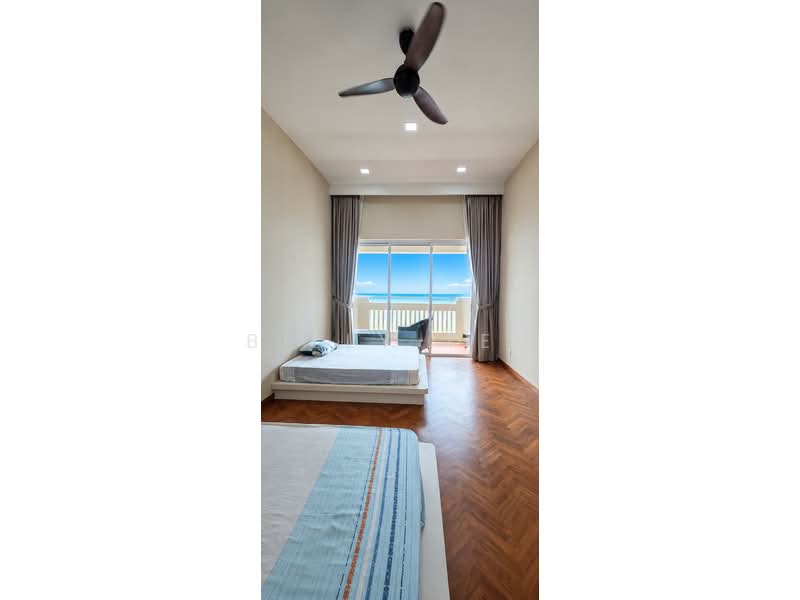 Service Residence for Sale at Straits Quay (The Suites at Waterside) - Billy Teh - Bedroom - PropertyGuru.com.my