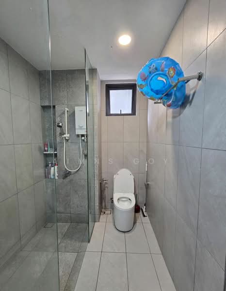 Service Residence for Sale at Emerald 9 - Aimns Goy - Bathroom - PropertyGuru.com.my