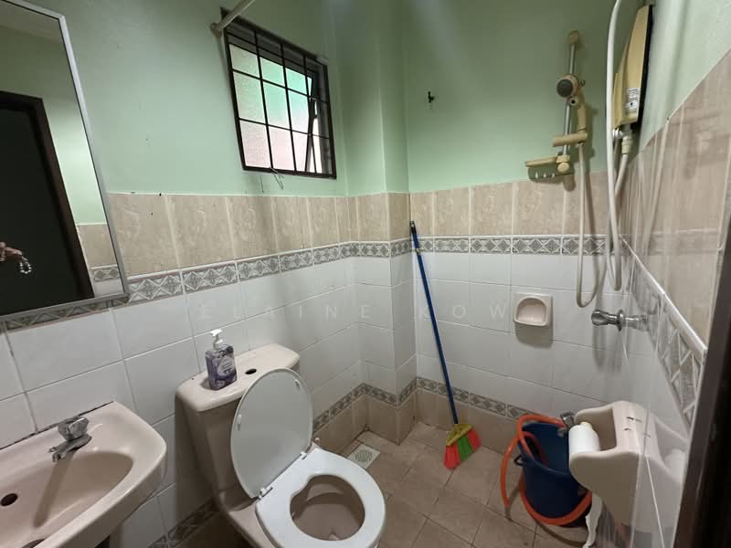 2-storey Terraced House for Sale in Ara Idaman (Petaling Jaya) - Elaine Kow - PropertyGuru.com.my