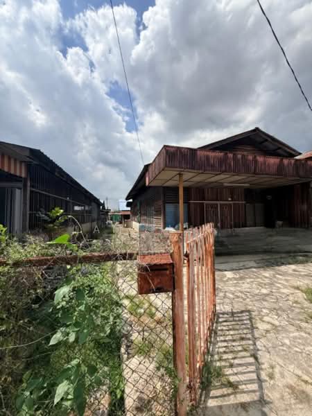 Tanah Kediaman untuk Dijual di Kampung Sungai Jarom (Jenjarom) - Amy Lim - Exterior - PropertyGuru.com.my