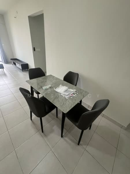 Pangsapuri untuk Disewa di Residensi Max - Meister CY - Dining Room - PropertyGuru.com.my