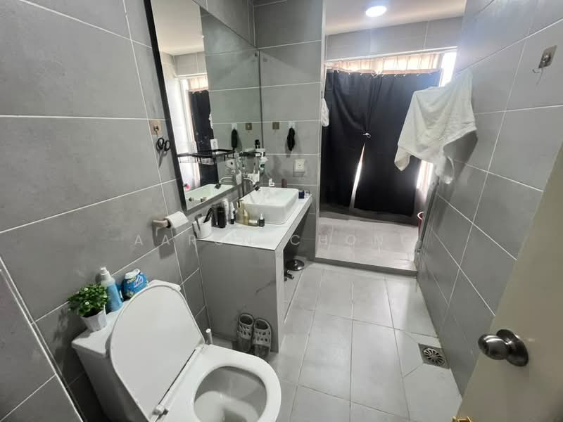 2-storey Terraced House for Rent in Taman Daya (Kepong) - Aaron Chong - Bathroom - PropertyGuru.com.my