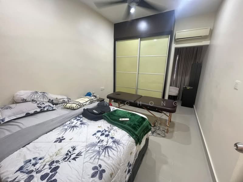 2-storey Terraced House for Rent in Taman Daya (Kepong) - Aaron Chong - Bedroom - PropertyGuru.com.my