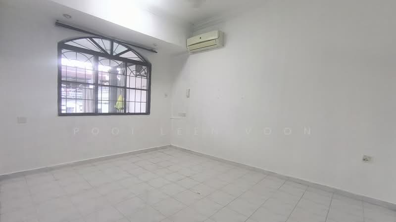 1-storey Terraced House for Sale in Taman Johor Jaya (Johor Bahru) - Pooi Leen Voon - Interior - PropertyGuru.com.my