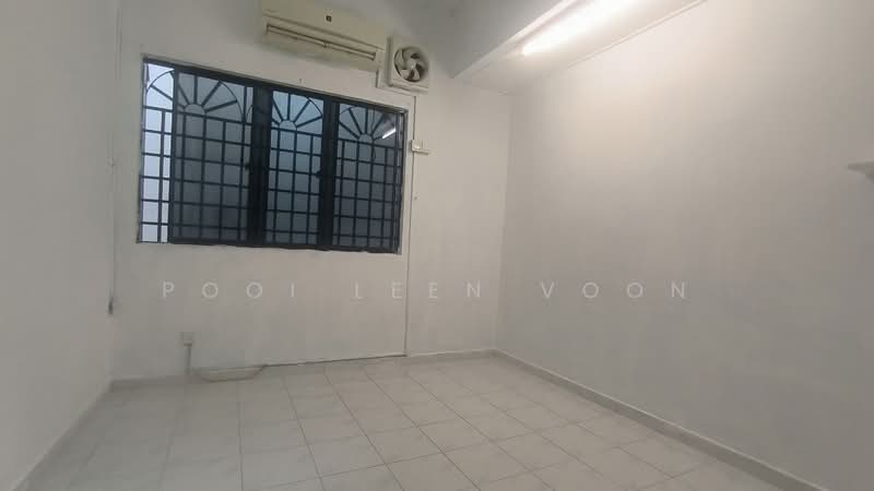 1-storey Terraced House for Sale in Taman Johor Jaya (Johor Bahru) - Pooi Leen Voon - Interior - PropertyGuru.com.my