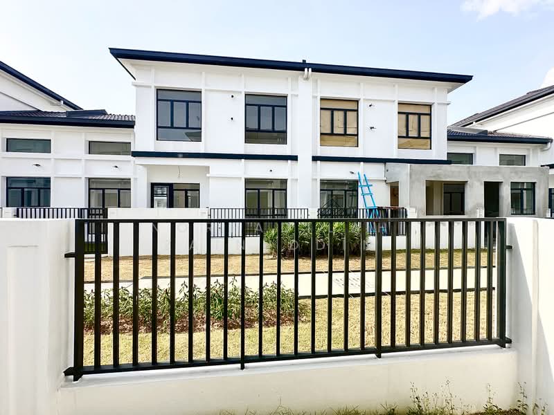 Semi-Detached House for Sale in Kuala Selangor (Selangor) - NORFADILAH ZAINUDDIN - Exterior - PropertyGuru.com.my